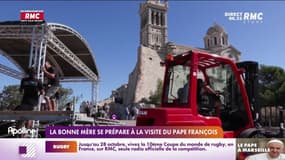 La bonne mère se prépare à la visite du pape François