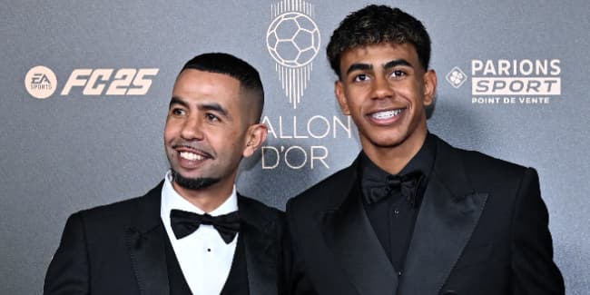 Mounir Nasraoui (père de Lamine Yamal) et son fils à la cérémonie du Ballon d'or - le 28/10/2025