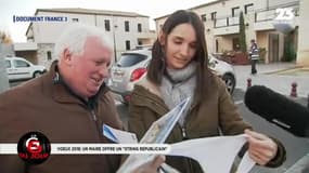 La GG du jour : Pour les voeux  2018, un maire offre un “string républicain” - 28/12