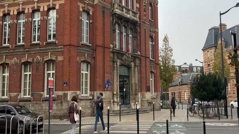 Enseignante menacée à Valenciennes: le syndicat SNES-FSU "apporte un soutien total" à la professeure