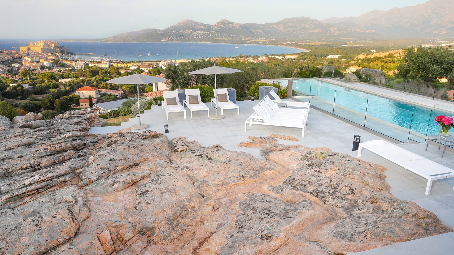 La Villa Calvi à Calvi en Corse.