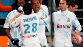 Loïc Rémy félicité après son but contre Lille