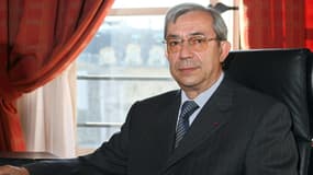 Gilbert Azibert, avocat général à la Cour de cassation, dans son bureau alors qu'il était secrétaire général au ministère de la Justice, en 2008.