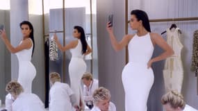 Kim Kardashian dans le spot T-Mobile, qui sera diffusé lors du Super Bowl 2015.