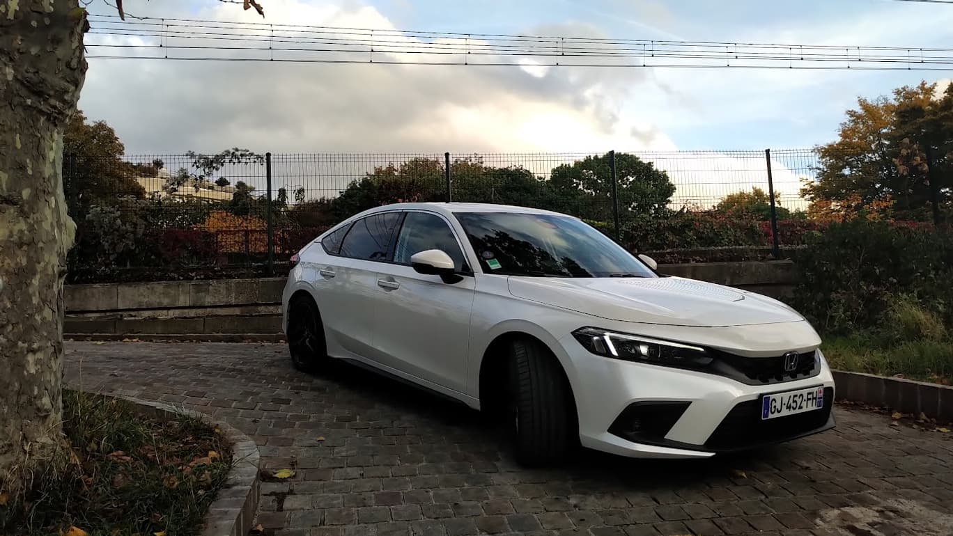 Notre version d'essai coûte 37.900 euros.