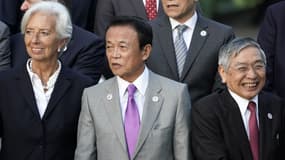 De gauche à droite, la directrice générale du FMI Christine Lagarde et le ministre des Finances du Japon Taro Aso et le gouverneur de la Banque du Japon Haruhiko Kuroda.