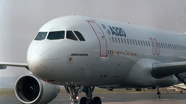 L'A320 lors de son vol d'inauguration le 22 février 1987.