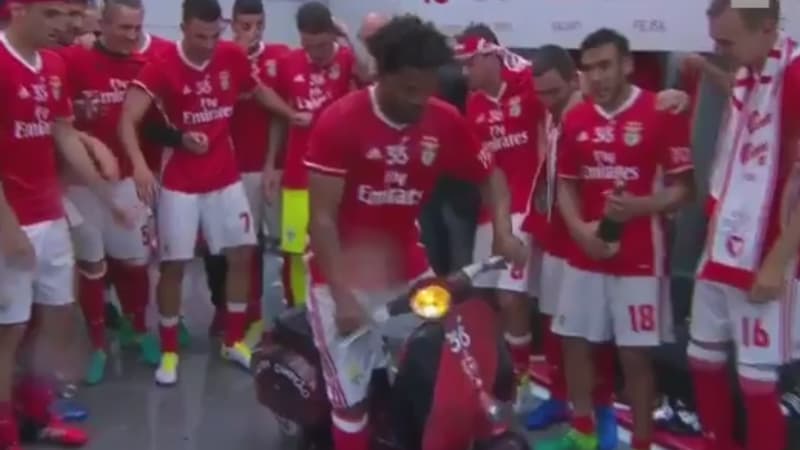 Eliseu et son scooter