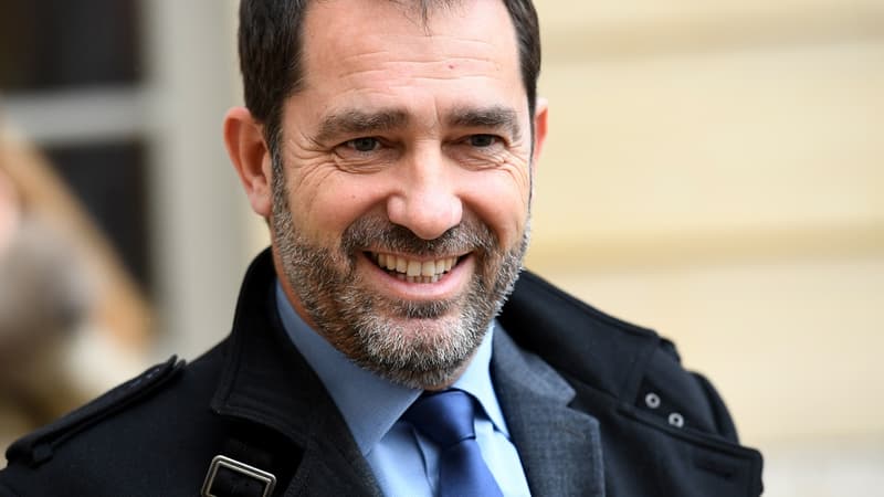 Christophe Castaner lance un appel du pied à Xavier Bertrand