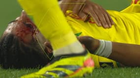 Nathan Zézé blesssé après un contact, Nantes-OL, 7 avril 2024