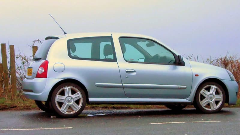 Les véhicules Renault sont ceux qui se vendent le plus sur le marché de l'occasion français.