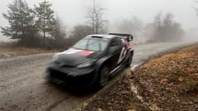 Elfyn Evans en essai au col de Faye