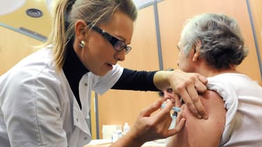 La campagne de vaccination a été prolongée face à la forte propagation du virus, mais le vaccin a été moins efficace que les années précédentes.