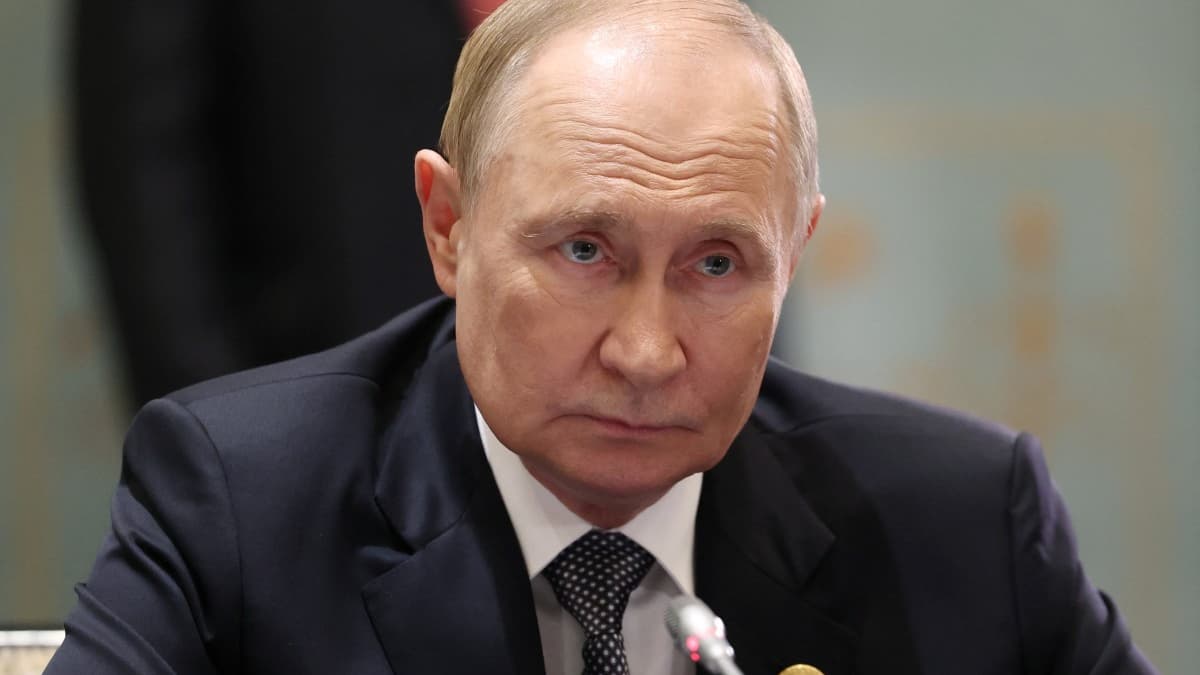FAUTE D'ACCORD AVEC KIEV, VLADIMIR POUTINE MENACE D'ATTEINDRE "MILITAIREMENT" SES OBJECTIFS EN UKRAINE