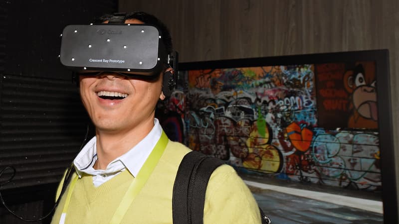 Le casque de réalité virtuelle sera commercialisé au premier trimestre 2016. Le prix de cet accessoire n'a pas été annoncé.