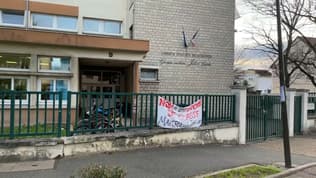 Des parents d'élèves et des enseignants se mobilisent à l'école maternelle Joliot-Curie de Villejuif ce vendredi 3 février face à la menace de fermetures de classes.