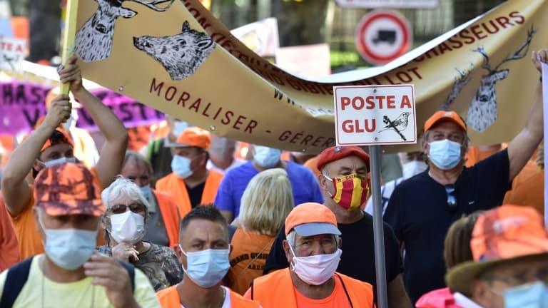 Manifestation de chasseurs favorables à la chasse à la glu, le 12 septembre 2020 à Prades