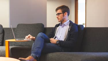 L'été on peut se permettre de venir en jean et de travailler dans un autre cadre que son bureau