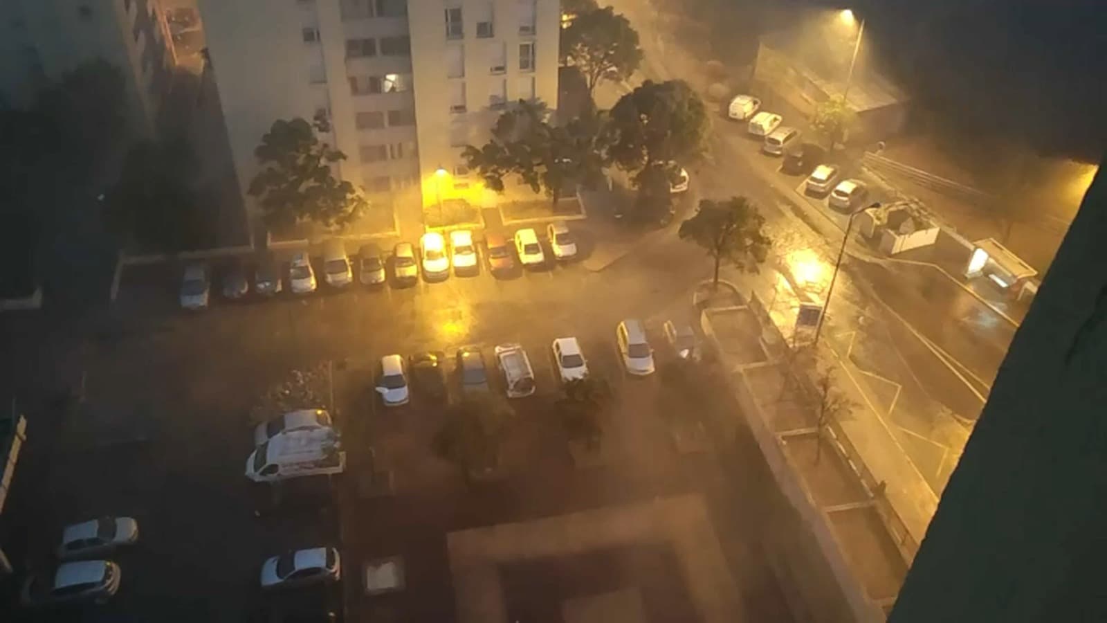 Toulon sous les averses le 17 août, au petit matin. Toulon sous les averses le 17 août, au petit matin.
