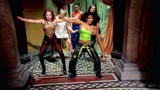 Les Spice Girls dans leur clip Wannabe