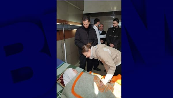 Bachar al-Assad et son épouse à Alep. Bachar al-Assad et son épouse à Alep.