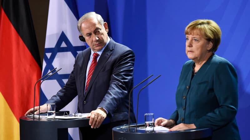 Mercredi 21 octobre, à Berlin, Angela Merkel a du réaffirmer la responsabilité allemande dans la Shoah, après les propos polémique de Benjamin Netanyahu, qu'elle recevait.