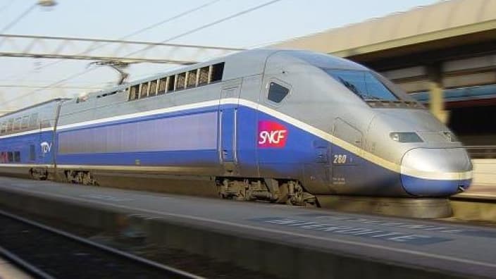 Une jeune femme a été tuée en gare de Toulon, mortellement percutée par un TGV. (Photo d'illustration)