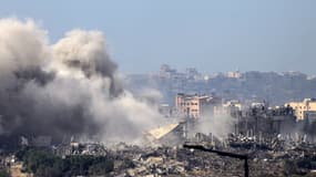 Des volutes de fumée à la suite d'une frappe israélienne sur la bande de Gaza, le 20 novembre 2023 (photo d'illustration). 