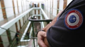 Le nombre de détenus dans les prisons françaises a atteint au 1er juin un nouveau record :  67.977 personnes incarcérées.