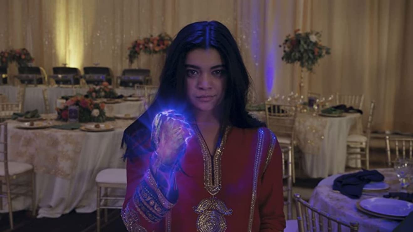 Iman Vellani dans "Miss Marvel" Iman Vellani dans "Miss Marvel"
