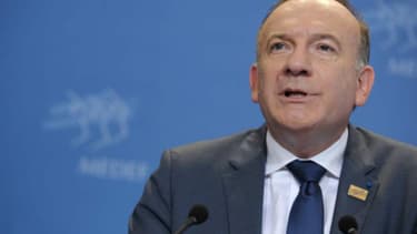 Pierre Gattaz attend de voir avant de se prononcer sur la nomination d'Emmnanuel Macron