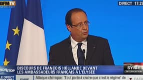 François Hollande, devant les ambassadeurs français réunis à l'Elysée, ce mardi.