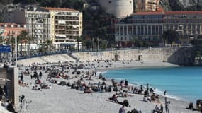 La plage du Castel à Nice le 20 février 2021  