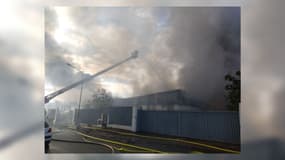 Un incendie s'est déclaré dans un entrepôt alimentaire à Argenteuil (Val-d'Oise) ce vendredi 10 novembre.