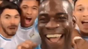 Mario Balotelli fait une vidéo après son but