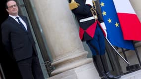 François Hollande sur le perron de l'Elysée le 17 avril 2015.