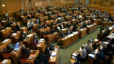 Anne Hidalgo a annoncé le lancement d'une "conférence de consensus" lors du Conseil de Paris