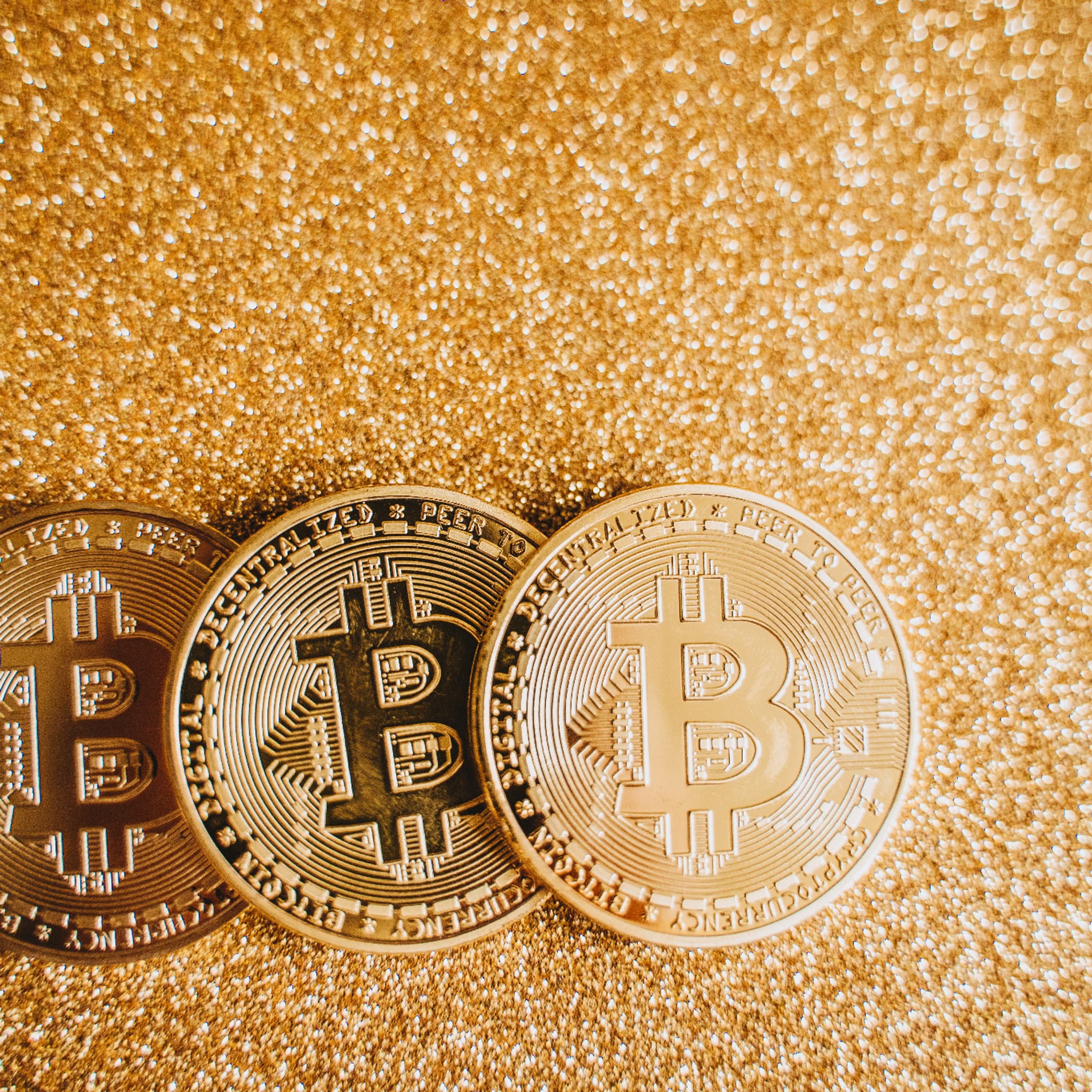 14 ans après sa publication, le livre blanc du Bitcoin passionne toujours  le monde des cryptos