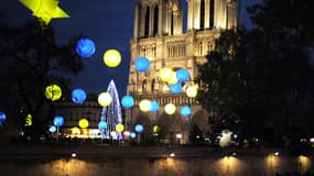 Le sapin a été illuminé samedi dernier, en présence de l'ambassadeur de Russie.