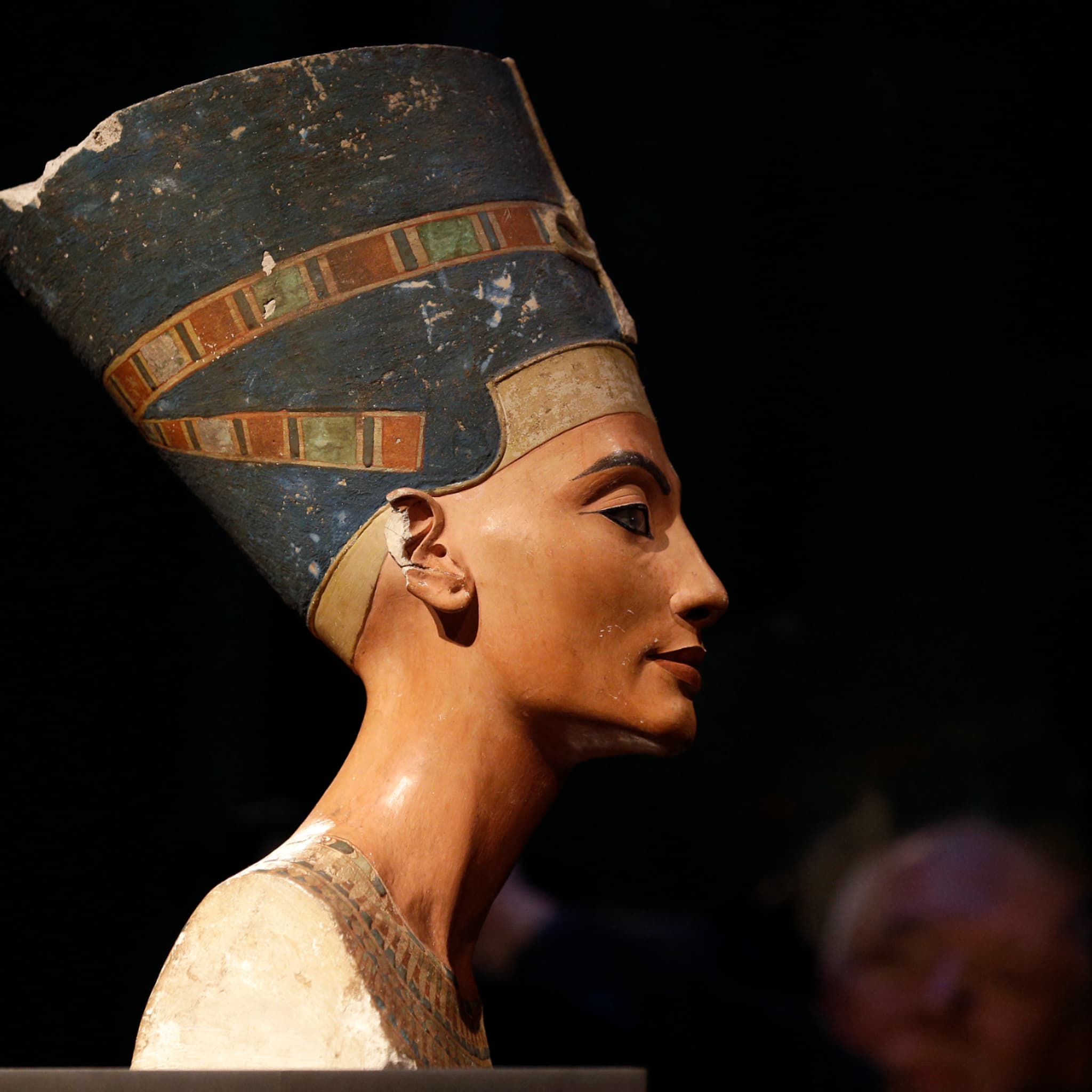 Buste reine néfertiti - France