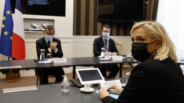 Marine Le Pen et Gérald Darmanin.