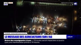 "Mangez français": 300 agriculteurs ont écrit un message avec 85 tracteur sur l'A6