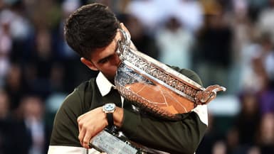 Carlos Alcaraz vainqueur de Roland-Garros, le 8 juin 2025.