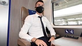 Cristiano Ronaldo à bord d'un train avec la Juventus en mai 2021