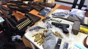 De nombreuses armes illégales circulent chaque année en Belgique (photo d'illustration)
