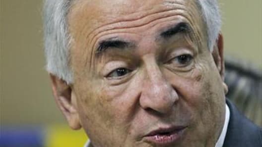 La chambre d'instruction de la cour d'appel de Douai a reporté mercredi au mois de décembre sa décision sur les requêtes en nullité déposées par les avocats de Dominique Strauss-Kahn et d'autres mis en examen dans une affaire de proxénétisme. /Photo prise