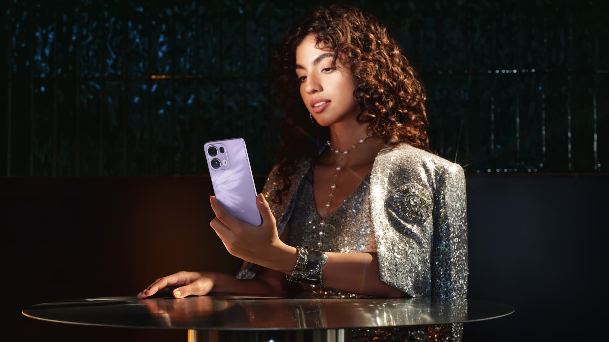 Le Oppo Reno13 Pro est le modèle le plus performant de la gamme Le Oppo Reno13 Pro est le modèle le plus performant de la gamme