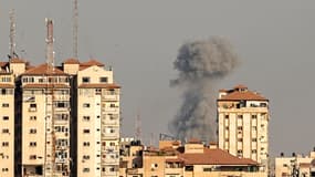 Un bâtiment de Gaza touché par un tir de l'armée israélienne, le 7 août 2022.
