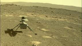 Le mini-hélicoptère Ingenuity s'est détaché le 3 avril 2021 du rover Perseverance, sur Mars