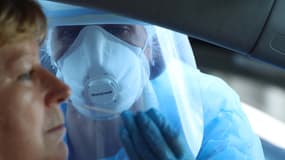 Image d'illustration - drive de dépistage Covid-19 à Saint-Denis, La Réunion, en mars 2020.